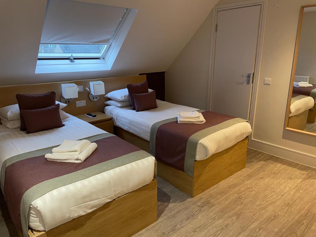 Holtwhites Hotel Enfield Eksteriør billede